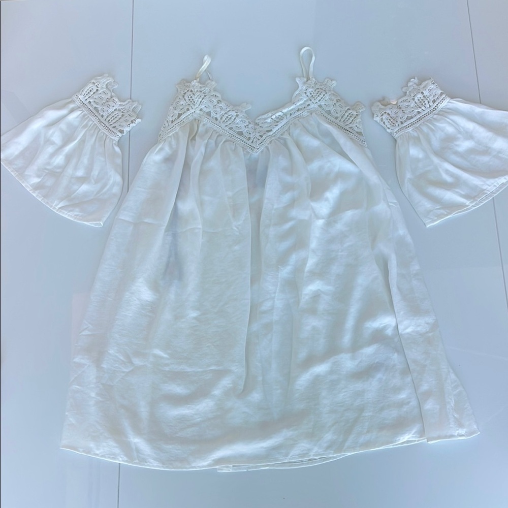 White Lace Trim Dress with Sleeves